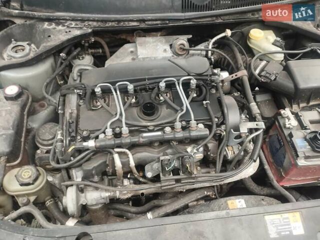 Серый Форд Мондео, объемом двигателя 1.99 л и пробегом 437 тыс. км за 3600 $, фото 10 на Automoto.ua