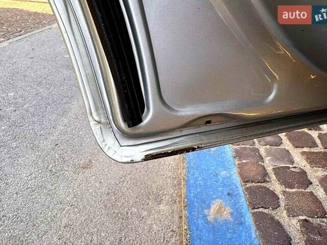 Серый Форд Мондео, объемом двигателя 2 л и пробегом 200 тыс. км за 5500 $, фото 8 на Automoto.ua