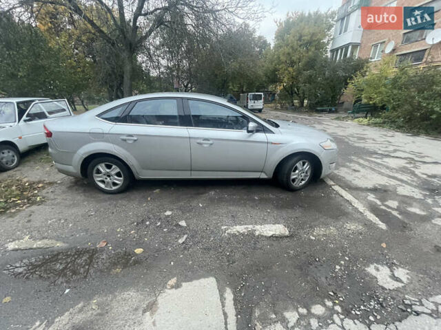 Форд Мондео 2007 в Лубнах на Automoto.ua Серый Форд Мондео, объемом двигателя 2 л и пробегом 248 тыс. км за 6750 $, фото 3 на Automoto.ua