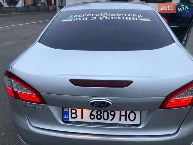 Серый Форд Мондео, объемом двигателя 2 л и пробегом 189 тыс. км за 8000 $, фото 3 на Automoto.ua