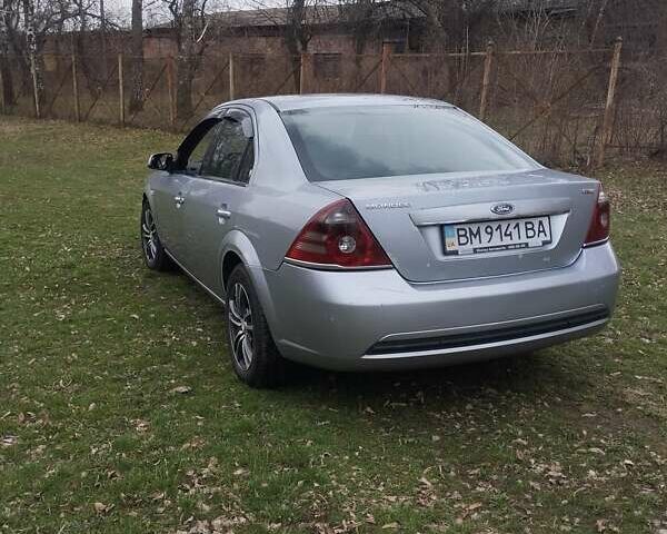 Серый Форд Мондео, объемом двигателя 1.99 л и пробегом 437 тыс. км за 3600 $, фото 3 на Automoto.ua