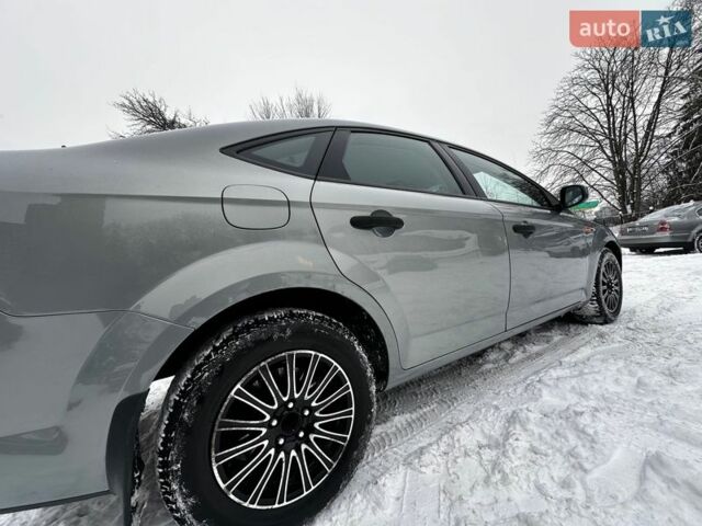 Серый Форд Мондео, объемом двигателя 1.6 л и пробегом 189 тыс. км за 4899 $, фото 20 на Automoto.ua