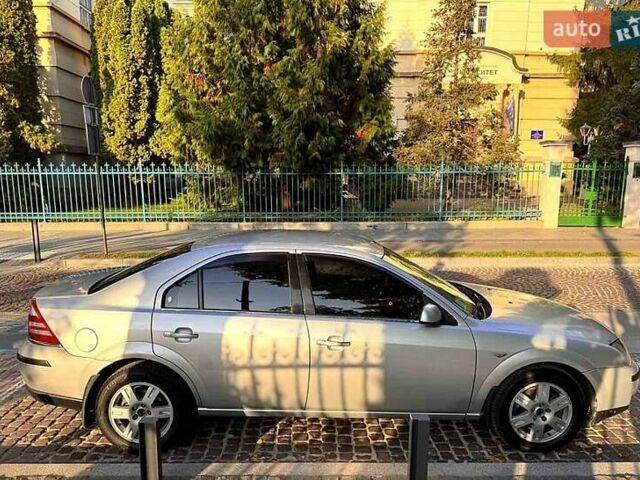 Серый Форд Мондео, объемом двигателя 2 л и пробегом 200 тыс. км за 5500 $, фото 12 на Automoto.ua