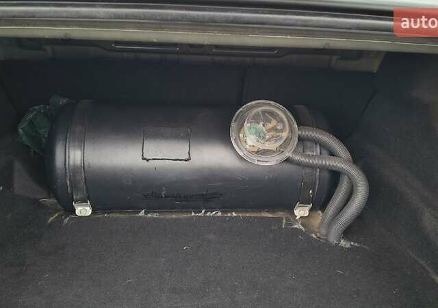 Серый Форд Мондео, объемом двигателя 2.3 л и пробегом 238 тыс. км за 5900 $, фото 16 на Automoto.ua