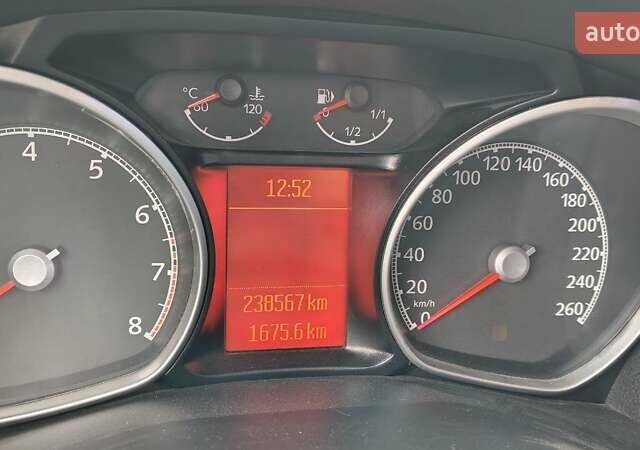 Серый Форд Мондео, объемом двигателя 2.3 л и пробегом 238 тыс. км за 5900 $, фото 14 на Automoto.ua