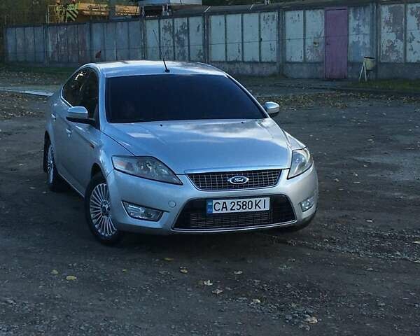 Сірий Форд Мондео, об'ємом двигуна 2.5 л та пробігом 210 тис. км за 6999 $, фото 8 на Automoto.ua