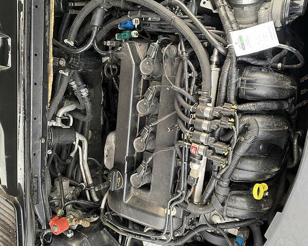 Сірий Форд Мондео, об'ємом двигуна 2 л та пробігом 234 тис. км за 8000 $, фото 24 на Automoto.ua