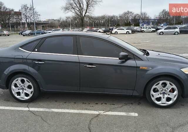 Серый Форд Мондео, объемом двигателя 2.3 л и пробегом 238 тыс. км за 5900 $, фото 6 на Automoto.ua