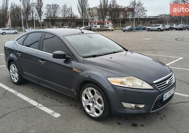 Серый Форд Мондео, объемом двигателя 2.3 л и пробегом 238 тыс. км за 5900 $, фото 5 на Automoto.ua