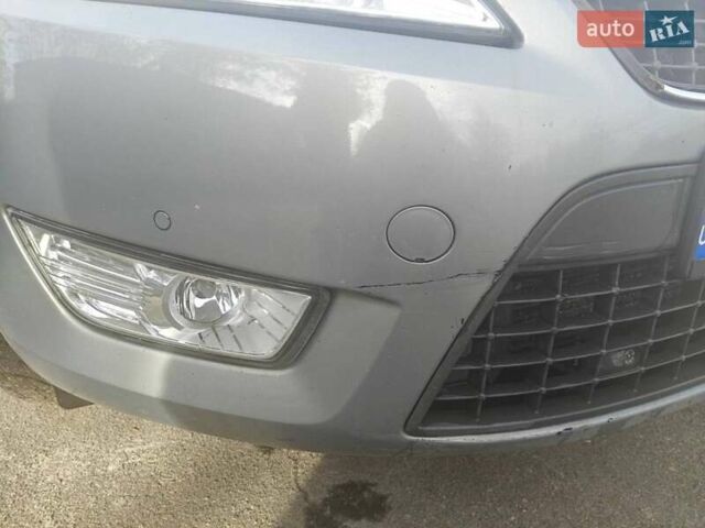 Серый Форд Мондео, объемом двигателя 2 л и пробегом 385 тыс. км за 5000 $, фото 8 на Automoto.ua