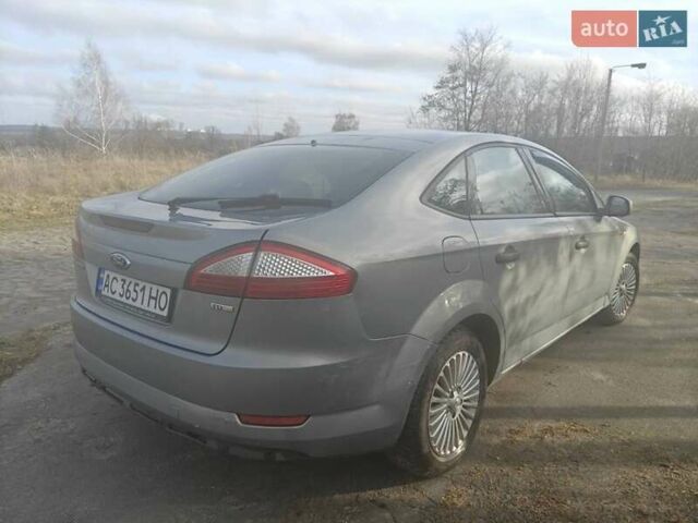 Серый Форд Мондео, объемом двигателя 2 л и пробегом 385 тыс. км за 5000 $, фото 12 на Automoto.ua