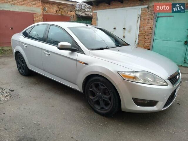 Сірий Форд Мондео, об'ємом двигуна 2.26 л та пробігом 267 тис. км за 4999 $, фото 7 на Automoto.ua