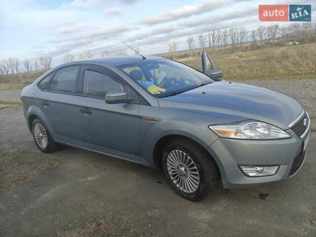 Серый Форд Мондео, объемом двигателя 2 л и пробегом 385 тыс. км за 5000 $, фото 27 на Automoto.ua