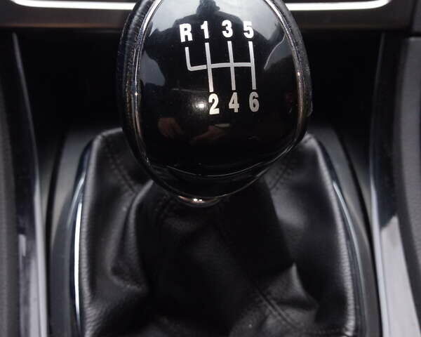 Серый Форд Мондео, объемом двигателя 1.75 л и пробегом 319 тыс. км за 6400 $, фото 14 на Automoto.ua