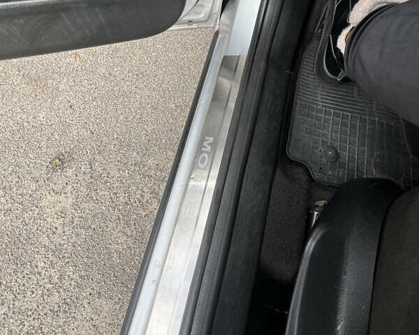 Серый Форд Мондео, объемом двигателя 2 л и пробегом 248 тыс. км за 7500 $, фото 8 на Automoto.ua