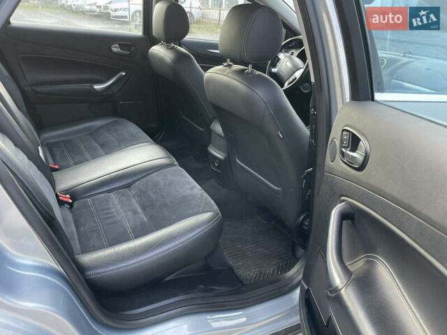 Сірий Форд Мондео, об'ємом двигуна 2.3 л та пробігом 151 тис. км за 6600 $, фото 7 на Automoto.ua