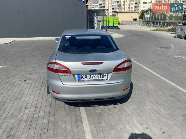 Серый Форд Мондео, объемом двигателя 2.26 л и пробегом 195 тыс. км за 7800 $, фото 15 на Automoto.ua