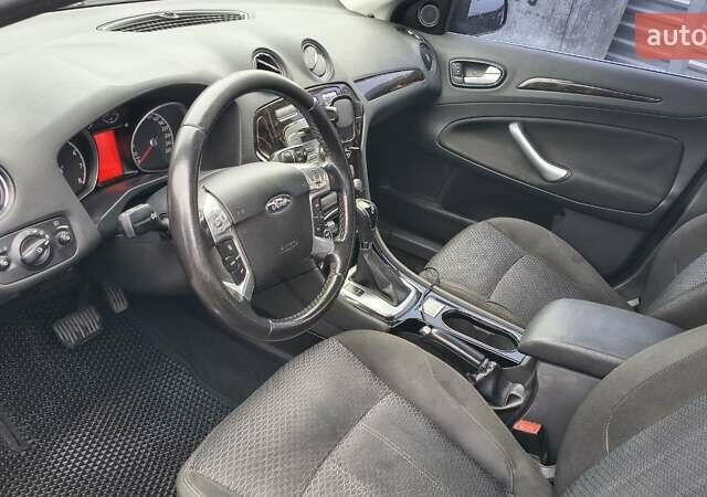 Серый Форд Мондео, объемом двигателя 2.3 л и пробегом 238 тыс. км за 5900 $, фото 11 на Automoto.ua