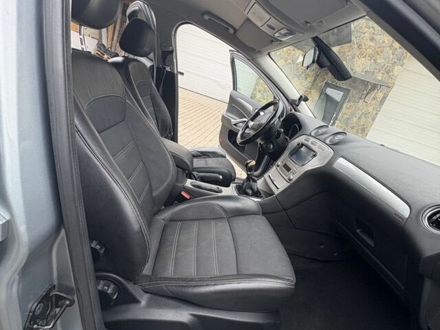 Сірий Форд Мондео, об'ємом двигуна 1.8 л та пробігом 400 тис. км за 6300 $, фото 5 на Automoto.ua