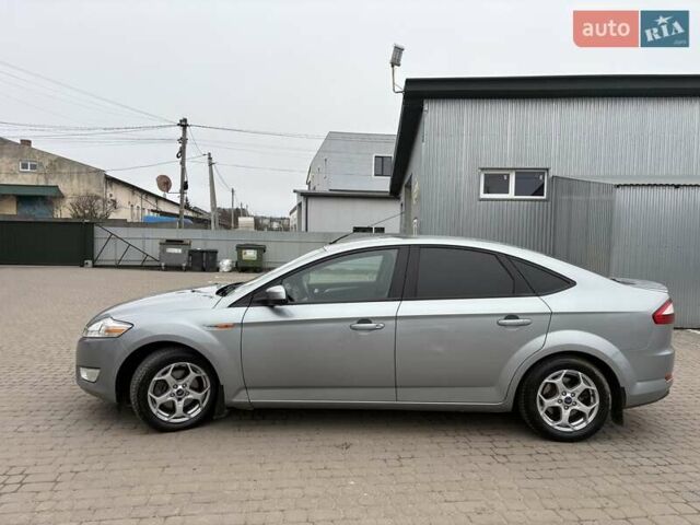 Сірий Форд Мондео, об'ємом двигуна 1.75 л та пробігом 400 тис. км за 6300 $, фото 2 на Automoto.ua