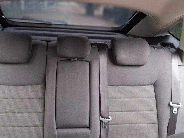 Сірий Форд Мондео, об'ємом двигуна 2 л та пробігом 223 тис. км за 6900 $, фото 13 на Automoto.ua