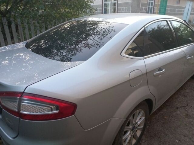 Серый Форд Мондео, объемом двигателя 0 л и пробегом 258 тыс. км за 7500 $, фото 2 на Automoto.ua