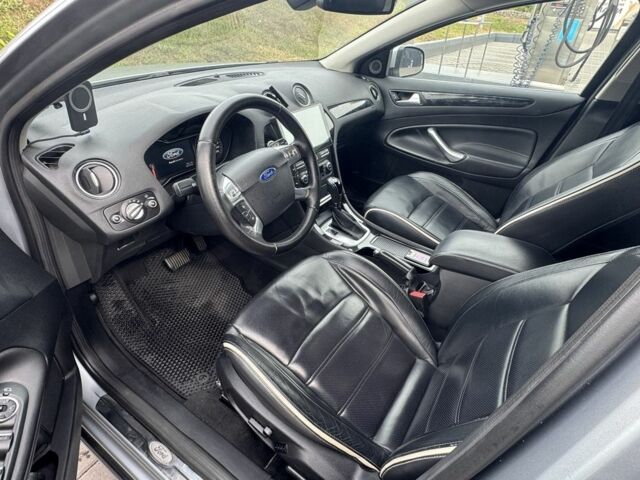 Сірий Форд Мондео, об'ємом двигуна 2 л та пробігом 201 тис. км за 9200 $, фото 5 на Automoto.ua