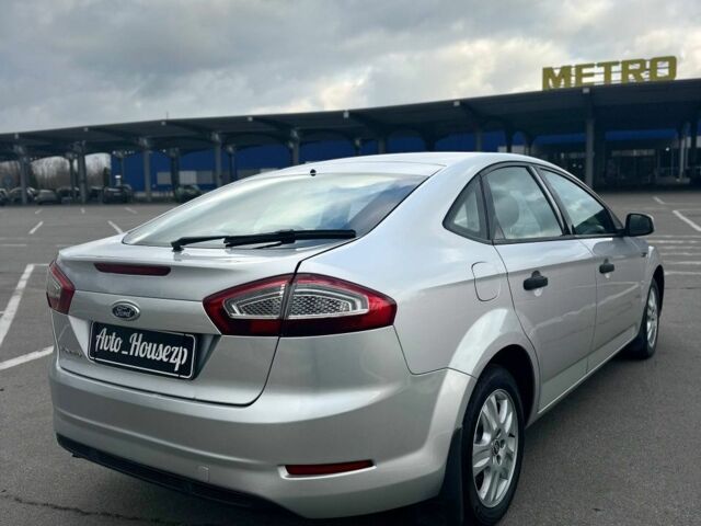 Серый Форд Мондео, объемом двигателя 0 л и пробегом 249 тыс. км за 6700 $, фото 3 на Automoto.ua