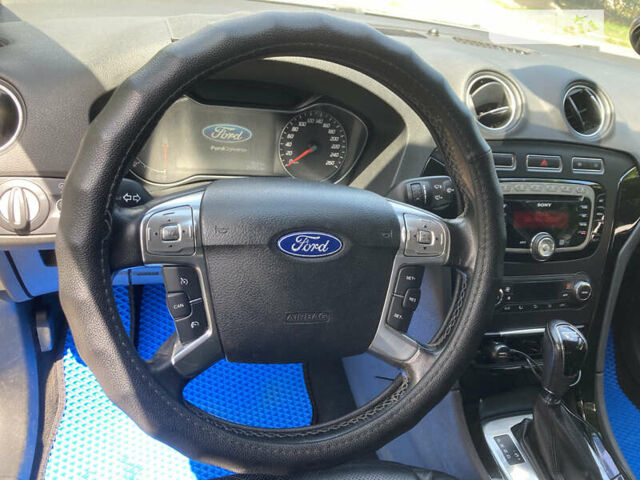 Сірий Форд Мондео, об'ємом двигуна 2 л та пробігом 265 тис. км за 10500 $, фото 7 на Automoto.ua