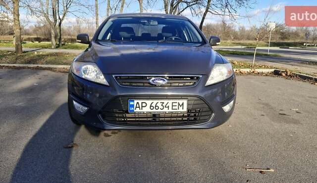 Серый Форд Мондео, объемом двигателя 1.6 л и пробегом 120 тыс. км за 8500 $, фото 7 на Automoto.ua
