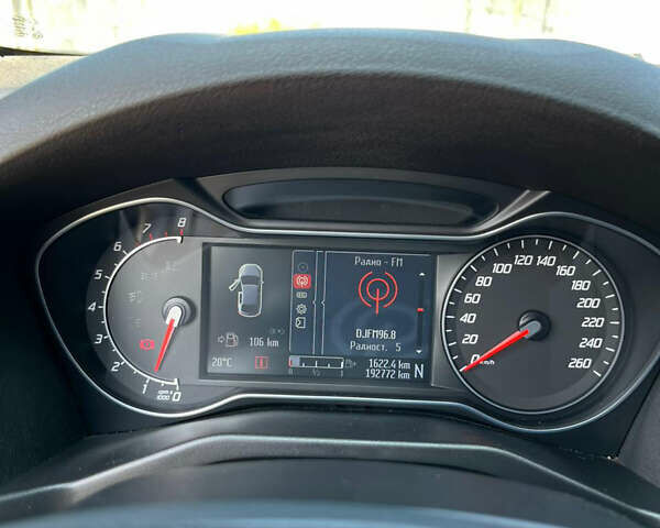 Серый Форд Мондео, объемом двигателя 2 л и пробегом 195 тыс. км за 7600 $, фото 7 на Automoto.ua