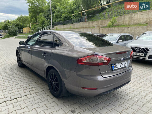 Серый Форд Мондео, объемом двигателя 2 л и пробегом 165 тыс. км за 8700 $, фото 14 на Automoto.ua