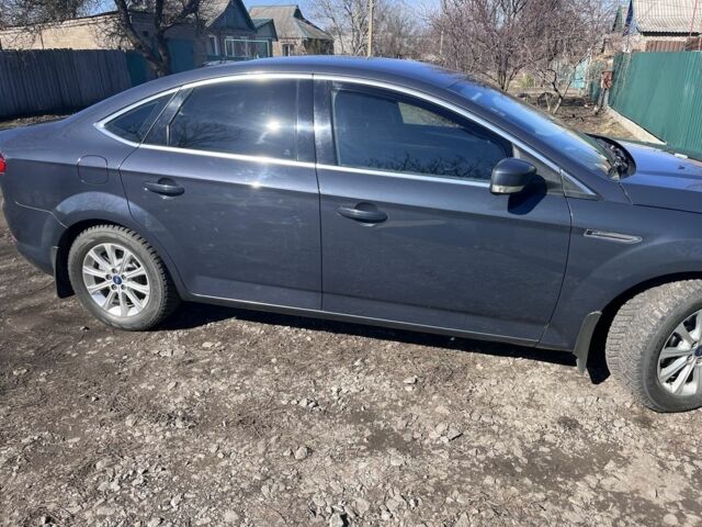 Серый Форд Мондео, объемом двигателя 2 л и пробегом 199 тыс. км за 8000 $, фото 2 на Automoto.ua