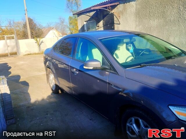 Серый Форд Мондео, объемом двигателя 1.6 л и пробегом 220 тыс. км за 5900 $, фото 4 на Automoto.ua