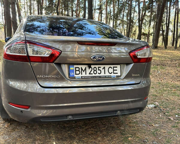 Серый Форд Мондео, объемом двигателя 1.6 л и пробегом 153 тыс. км за 8900 $, фото 3 на Automoto.ua