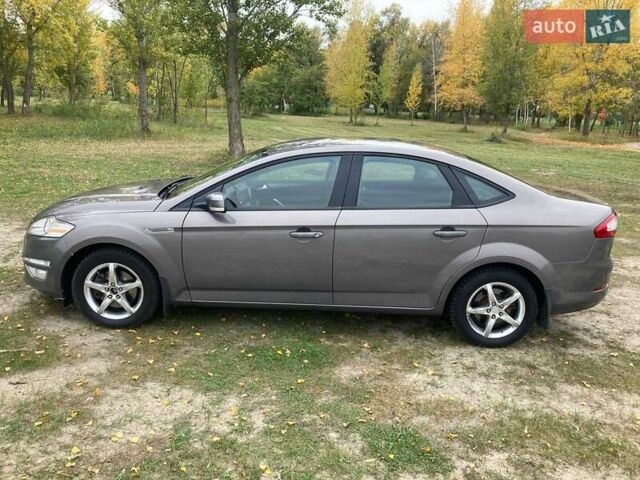 Форд Мондео 2012 в Черкассах на Automoto.ua Серый Форд Мондео, объемом двигателя 1.6 л и пробегом 155 тыс. км за 7000 $, фото 3 на Automoto.ua