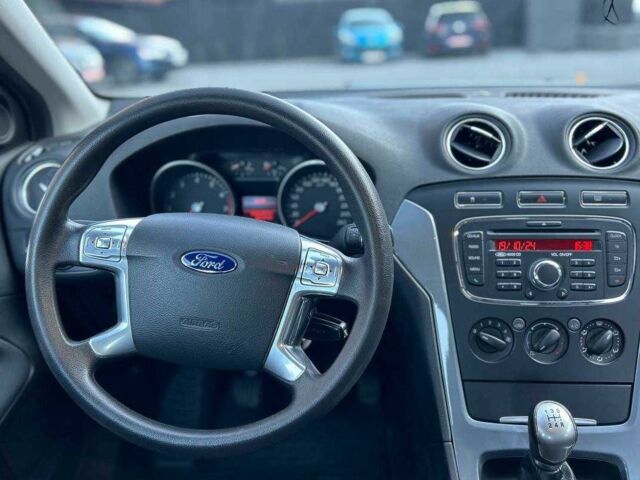 Форд Мондео 2012 в Черновцах на Automoto.ua Серый Форд Мондео, объемом двигателя 1.6 л и пробегом 66 тыс. км за 8500 $, фото 9 на Automoto.ua