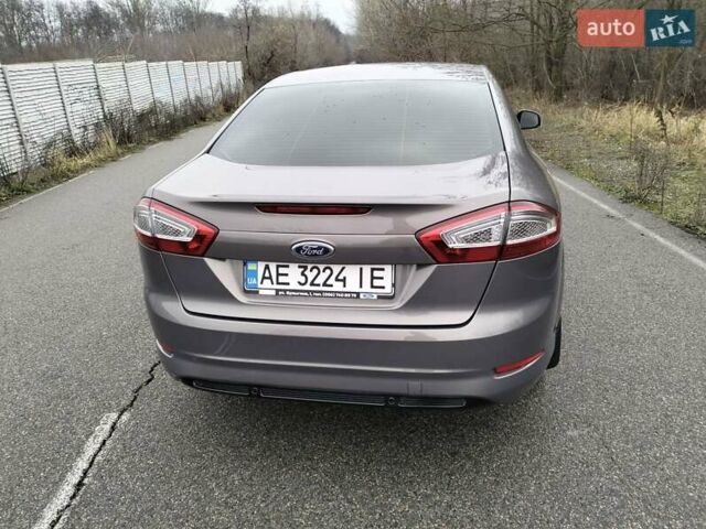 Серый Форд Мондео, объемом двигателя 1.6 л и пробегом 201 тыс. км за 7900 $, фото 7 на Automoto.ua