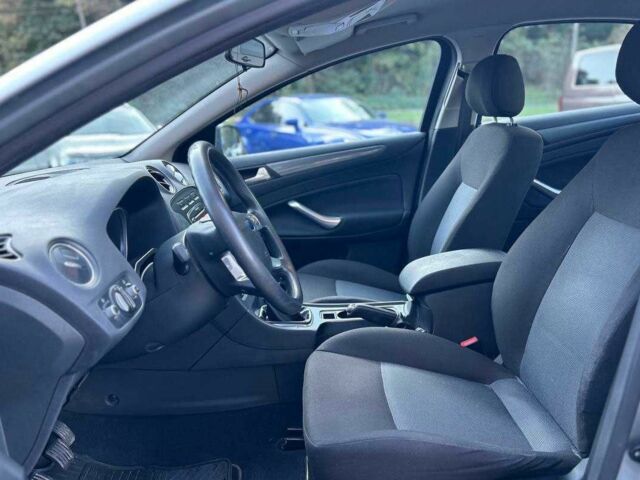 Форд Мондео 2012 в Черновцах на Automoto.ua Серый Форд Мондео, объемом двигателя 1.6 л и пробегом 66 тыс. км за 8500 $, фото 8 на Automoto.ua