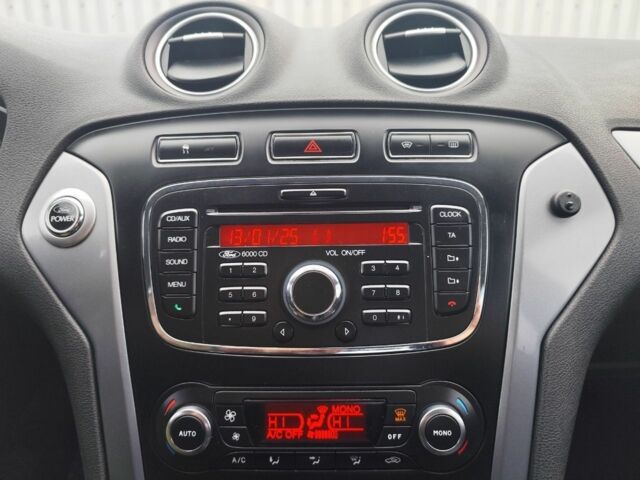 Сірий Форд Мондео, об'ємом двигуна 1.6 л та пробігом 219 тис. км за 6500 $, фото 21 на Automoto.ua