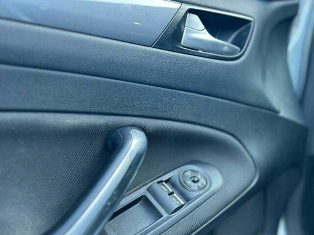 Форд Мондео 2012 в Черновцах на Automoto.ua Серый Форд Мондео, объемом двигателя 1.6 л и пробегом 66 тыс. км за 8500 $, фото 6 на Automoto.ua