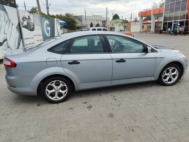 Серый Форд Мондео, объемом двигателя 1.6 л и пробегом 66 тыс. км за 8200 $, фото 5 на Automoto.ua