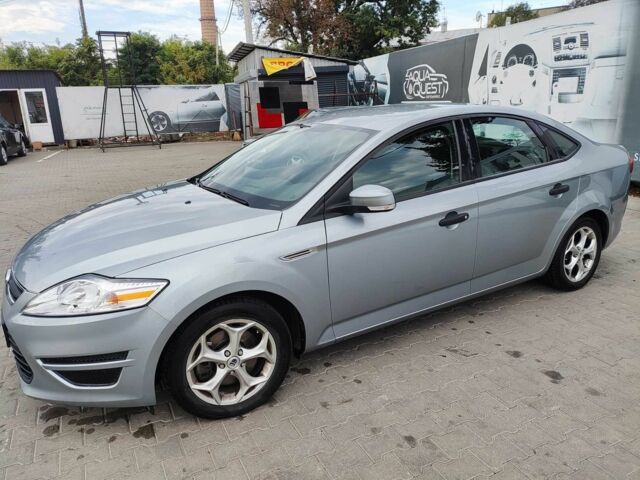 Серый Форд Мондео, объемом двигателя 1.6 л и пробегом 66 тыс. км за 8200 $, фото 1 на Automoto.ua