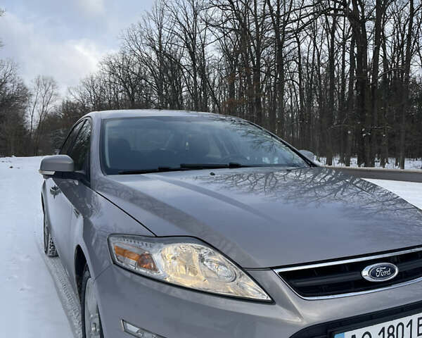 Сірий Форд Мондео, об'ємом двигуна 1.6 л та пробігом 162 тис. км за 8200 $, фото 4 на Automoto.ua