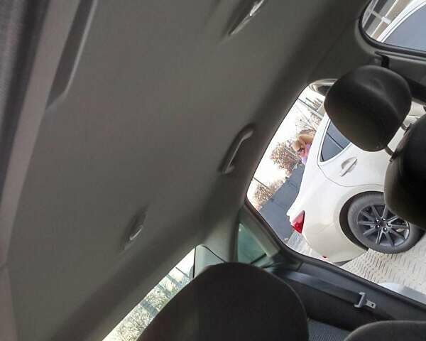 Серый Форд Мондео, объемом двигателя 2 л и пробегом 180 тыс. км за 10000 $, фото 20 на Automoto.ua