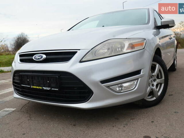 Сірий Форд Мондео, об'ємом двигуна 2 л та пробігом 206 тис. км за 7888 $, фото 2 на Automoto.ua