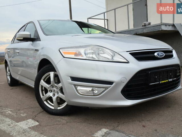 Сірий Форд Мондео, об'ємом двигуна 2 л та пробігом 206 тис. км за 7888 $, фото 18 на Automoto.ua