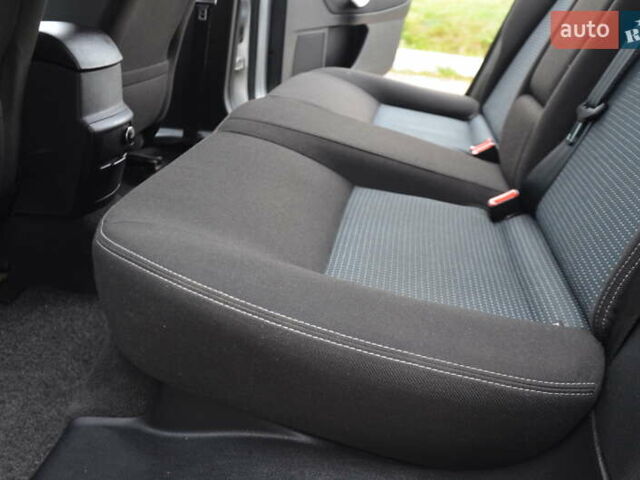 Серый Форд Мондео, объемом двигателя 2 л и пробегом 206 тыс. км за 7750 $, фото 47 на Automoto.ua