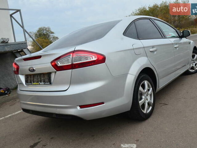 Серый Форд Мондео, объемом двигателя 2 л и пробегом 206 тыс. км за 7750 $, фото 33 на Automoto.ua