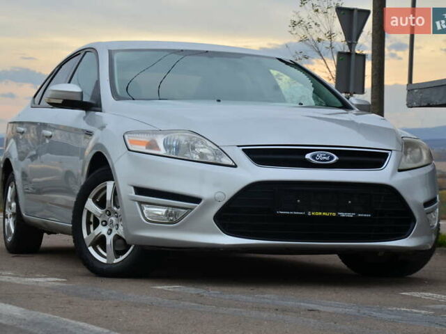 Сірий Форд Мондео, об'ємом двигуна 2 л та пробігом 206 тис. км за 7888 $, фото 23 на Automoto.ua